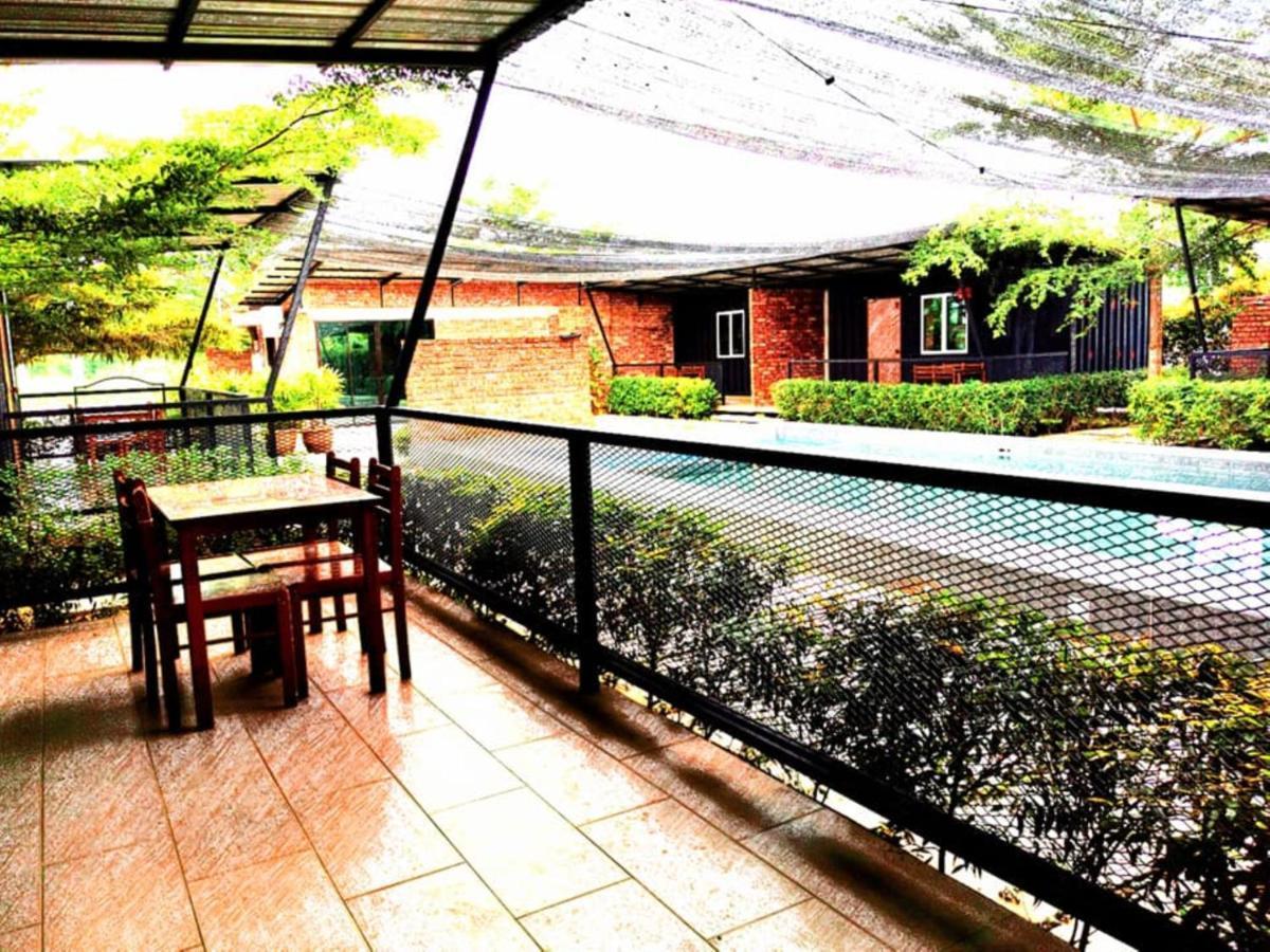 Petak Padin Cottage By The Pool, Kepala Batas  Exterior foto