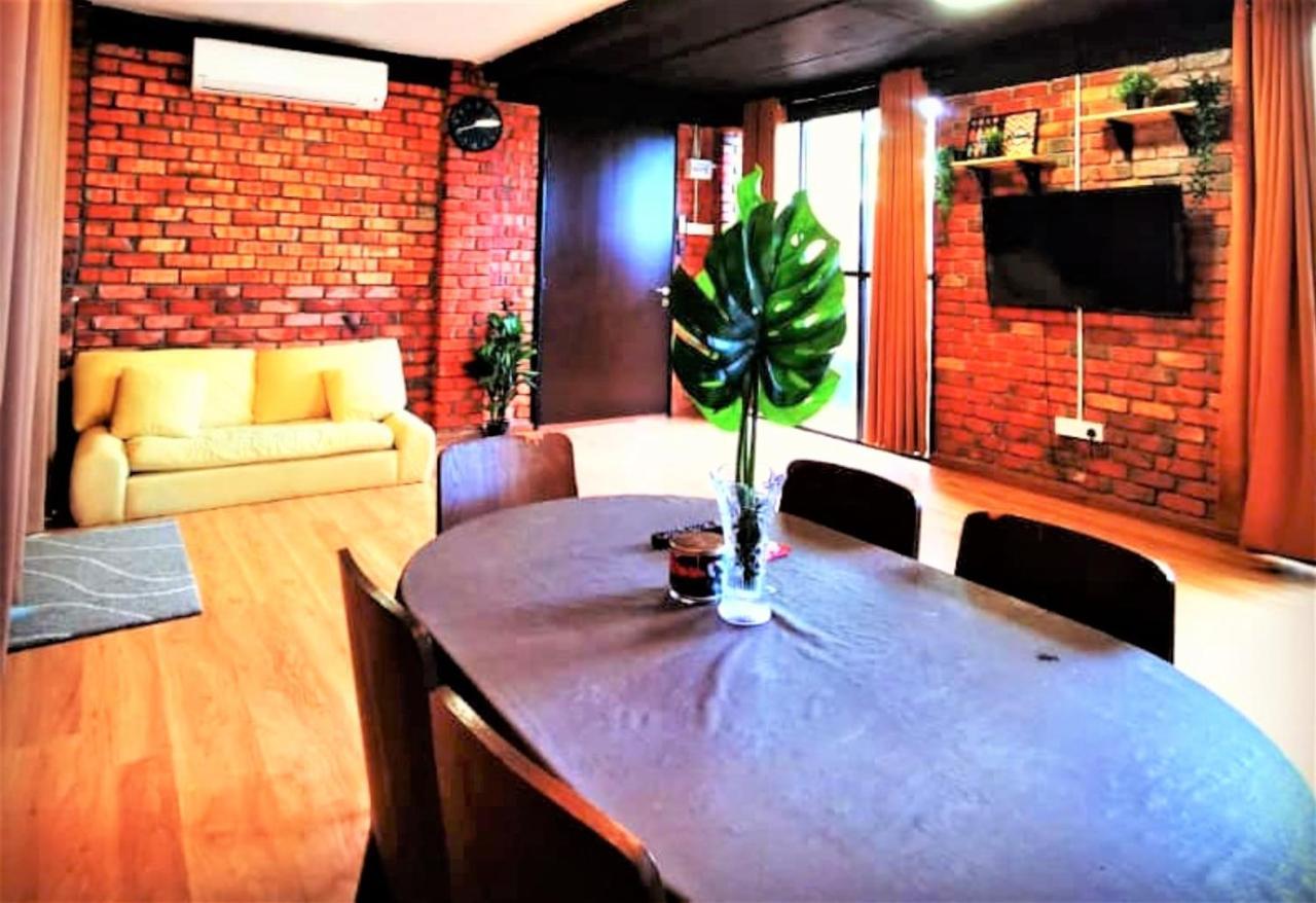 Petak Padin Cottage By The Pool, Kepala Batas  Exterior foto